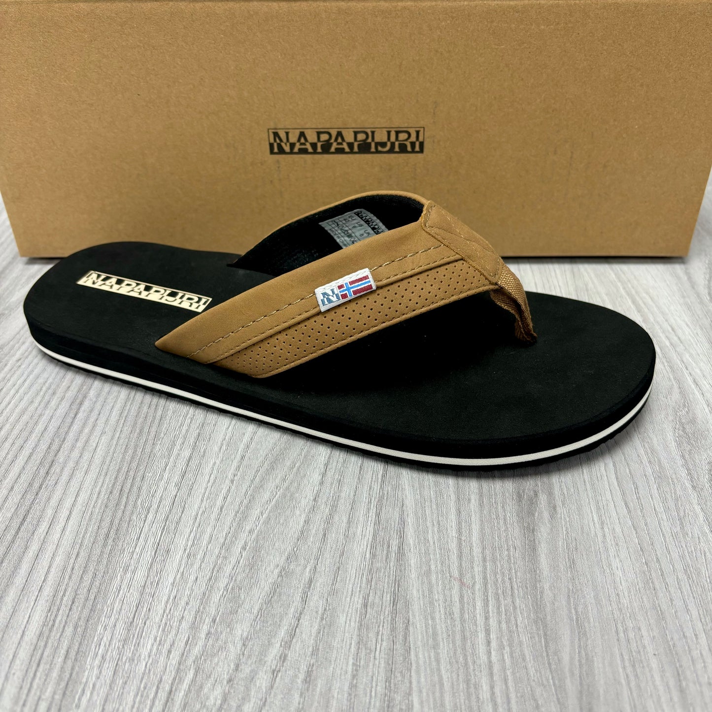 NAPAPIJRI FLIP FLOPS