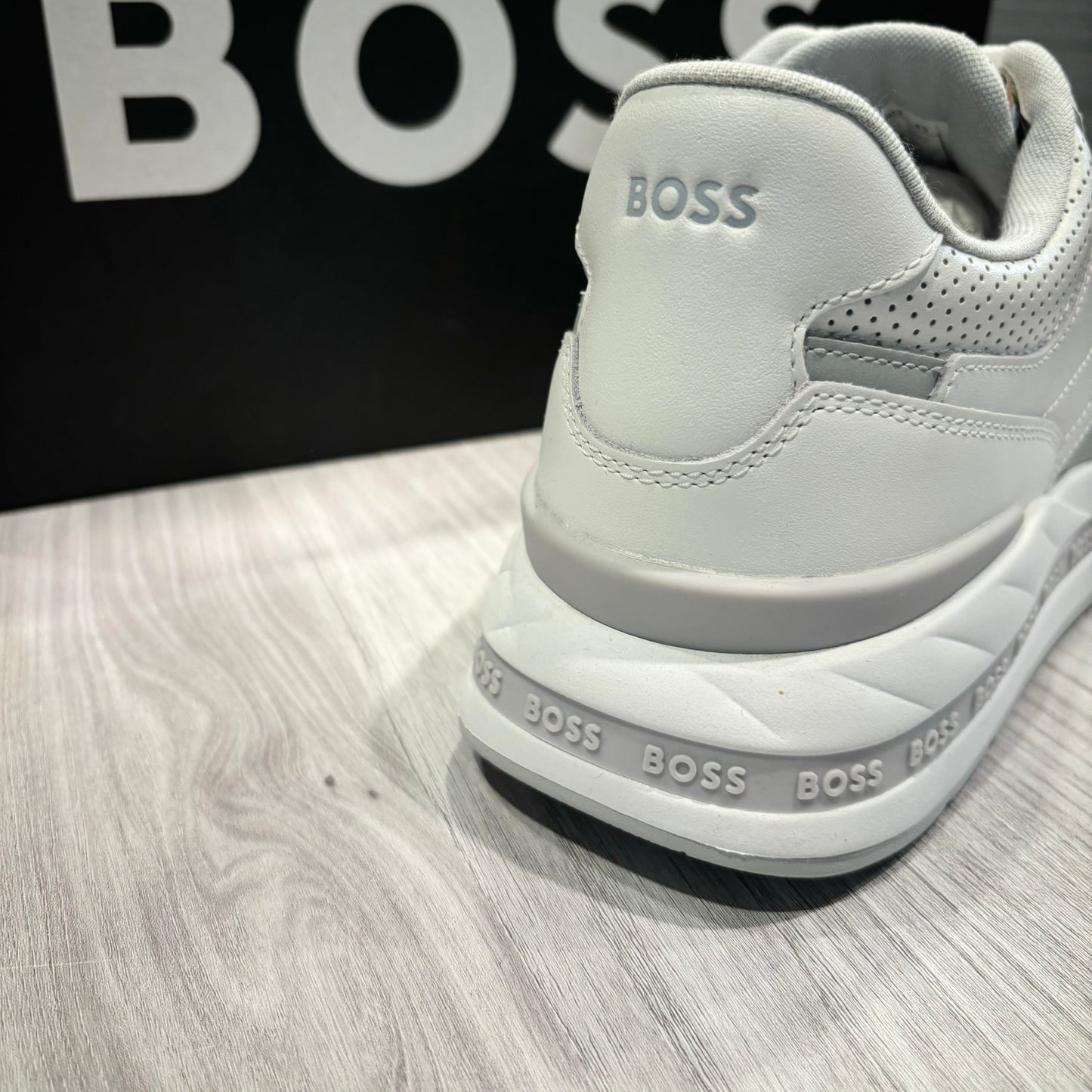 BOSS TRAINERS