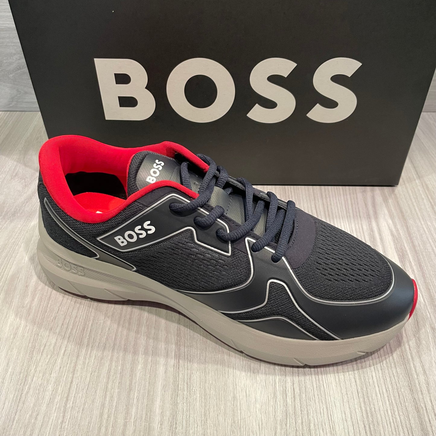 BOSS TRAINERS