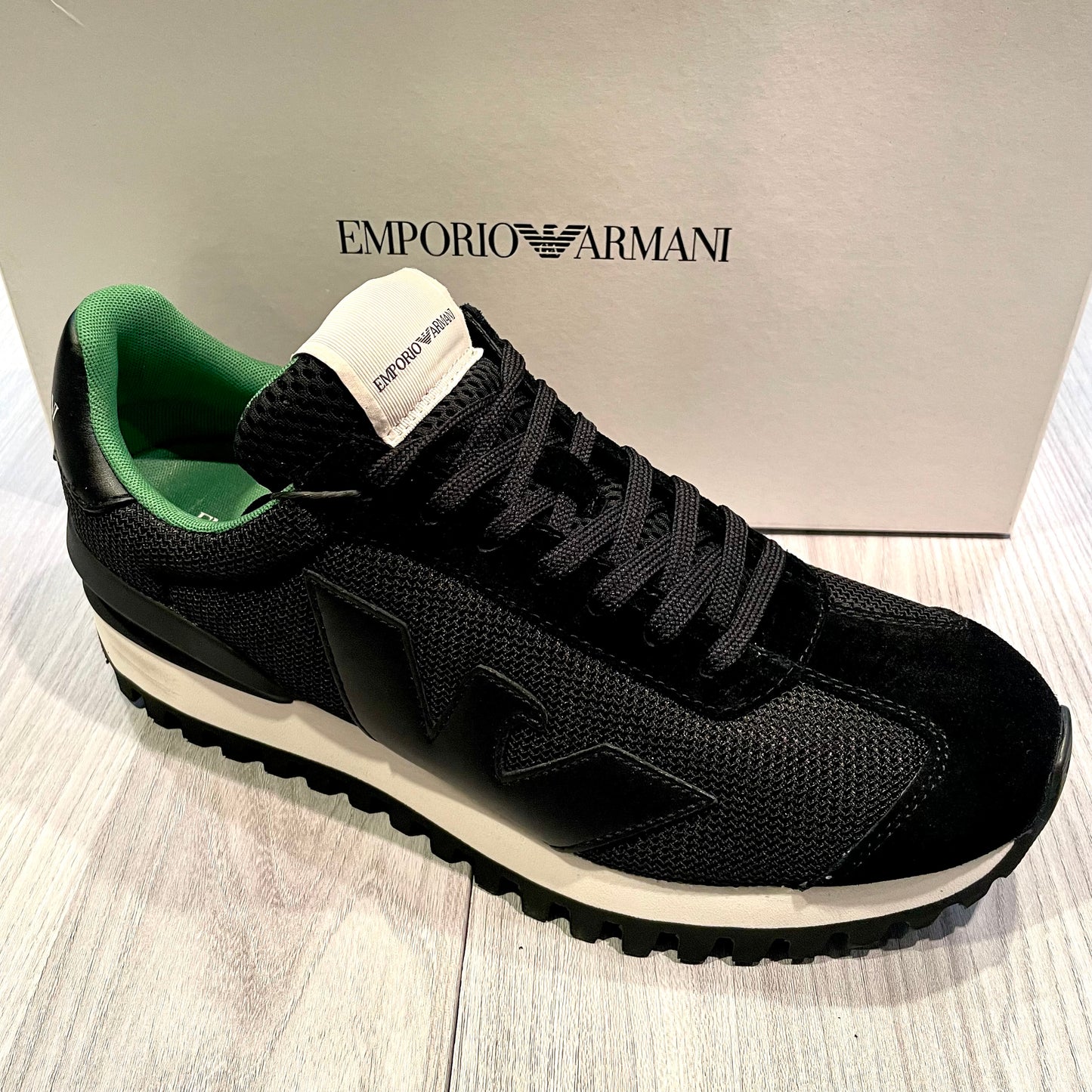 EMPORIO ARMANI TRAINERS