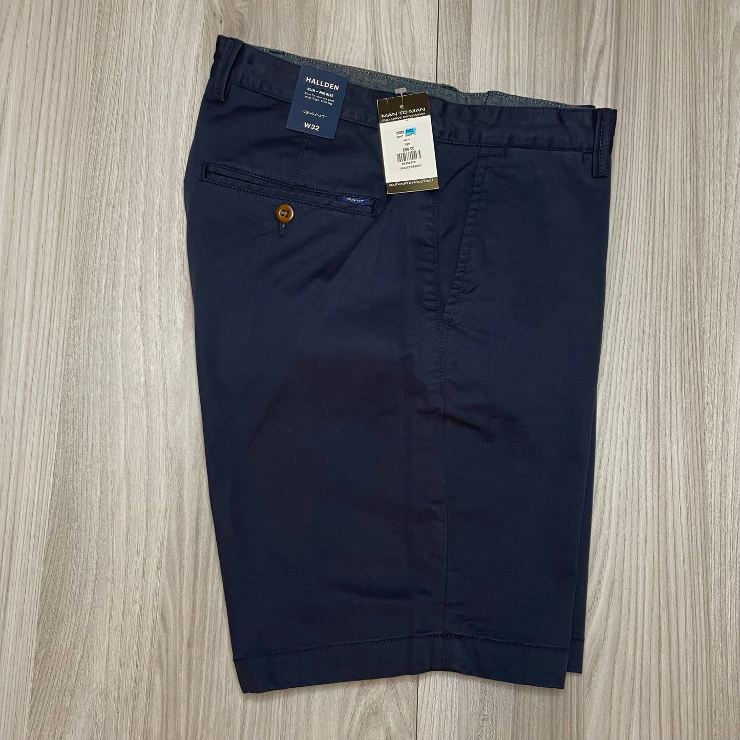 GANT SLIM FIT TAILORED SHORTS